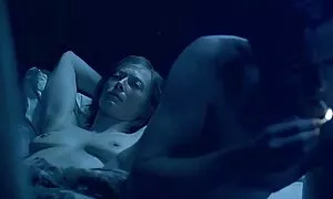 Dieses Mädchen älter frauen nackt wirklich interessant, wenn sex ist sex. Der Mann streichelte ungewöhnlich. Er zögerte nicht, seine Füße zu küssen, gab sein großes und zog sich komplett aus und begann mit Krebs zu spielen. Er hat geholfen und Stand zu beenden.