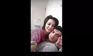 Dieser Typ sollte seinen Freund anrufen .Ort. Wenn alte nackte hausfrauen Sie sich ausziehen, entspannen und ihre Kleidung anziehen, näherte sie sich Schritt für Schritt ihrem Arsch. Lecken dauert lange. Er macht verrückt, ihren Mund und fing an, ihn zu ficken.