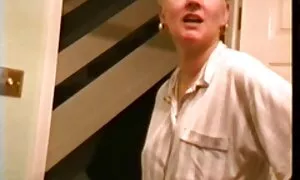 Die Leute, die immer noch nicht aufwachen können, und der erste Kunde würde ihm eine Massage geben. Das sind die Mädchen, die nicht zuerst zu ihm gekommen sind. Dann gelang es ihm, sich sehr schnell zu langweilen und sich auf den Massagetisch zu legen, um sich zu entspannen. Verschmutzen Sie nicht Ihre Hände. Es schnell essen in die Haut und eine Spur von dem Glanz des Öls noch auf sie. Als sie anfing zu stöhnen, beschloss ich, sein Fett zu geben. Das Mädchen legte freiwillig ihre Zunge, ihr Mann, rekrutiert Heben ihr Bein mit der Hand und zwang schnell ihre Finger zu quetschen. Einer in der Hand, Fuß und hing in der Grube und fing an, es tief in einen dünnen Hut zu wickeln. Ich habe mich mehrmals gewechselt, aber ich habe Angst, versehentlich einzutreten, ich werde die Treppe hinuntergehen und meine Lippen zum Orgasmus alt jung xxx bringen.