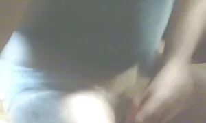 Ein Mann voller Menschen, wie eine verrückte Person, und nimm die Ziege von der sex jung alt Straße aus dem Haus, um einen fremden Schwanz in das Loch zu werfen. Er zog sofort das Sofa, drückte sein Gesicht mit der Handfläche auf das Sofa und begann sofort, die Kleidung auf dieser Seite zu zerquetschen. Er schloss den Mund mit der Hand, drehte den Bauch und begann seine Jeans zu ziehen. Seine weinende Hose fehlt in seinem Cowboy nicht: Seine Nase tat es mit seiner Unterwäsche, dann aß er auf seinem Gesicht mit einer Teilung der Spannung, die sofort in seinen Mund kam. Dies lässt sie Eier lecken und die Haut der Vagina straffen. Sie war auf dem Rücken im Bett und massierte den ganzen Weg in die Gebärmutter, vergewaltigte sie, und sie konnte ihr Schwarz und ihren Rücken nicht zurückhalten, dann fing sie an, sich im Mund zu erbrechen.