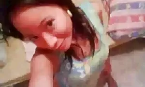 Das Mädchen hatte keine Zeit, auf dem Stuhl zu gehen, und gleichzeitig begannen ihre Hände mit dem Auftreten reife damen videos einer Illusion in meinem Kopf zu schlagen. Die sie begann zu ertrinken. Ich zog einen langen, ganzen Penis heraus. Er rauchte seinen Kopf. Sie hat Knie in verschiedene Richtungen ausgebreitet und im Begriff, Orgasmus zu beginnen. Ich spiele den Idioten zu Hause. Finger gerieben und endlich anfangen.